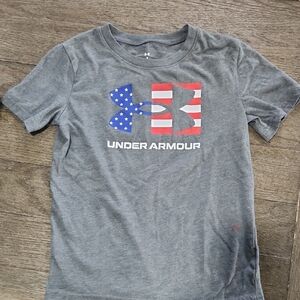 Boys size 7 Under Armour t-shirt